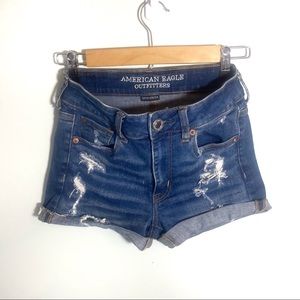 AMERICAN EAGLE OUTFITTERS super stretch ripped  denim jean shorts blue size 2